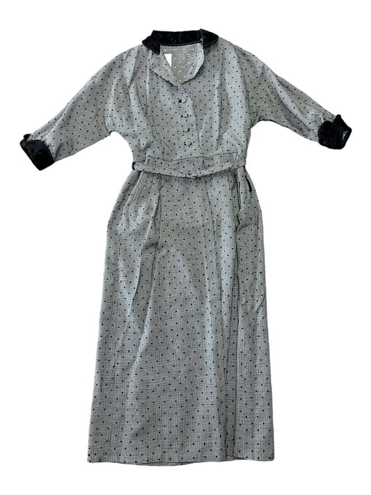 """Lucy Ricardo"" gray dress with black velvet trim" - sm -