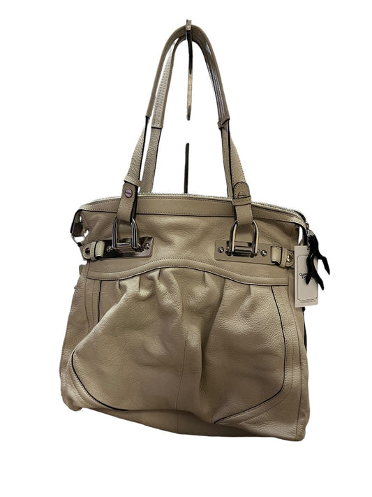 B. Makowsky Cream Bag with Side Pockets - OS -