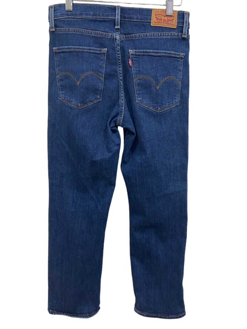 https://www.consignqueens.com/cdn/shop/products/levis-724-high-rise-straight-crop-jeans-27-605190.jpg?v=1703736462&width=1445